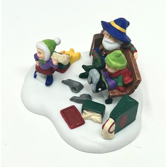 Department 56 ElfLand North Pole Series "A Perfect Fit" - Vintage - Picture 3 of 8